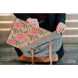 Pioenrozen - Patroon - Roze laptophoes neopreen klein 279 -tas