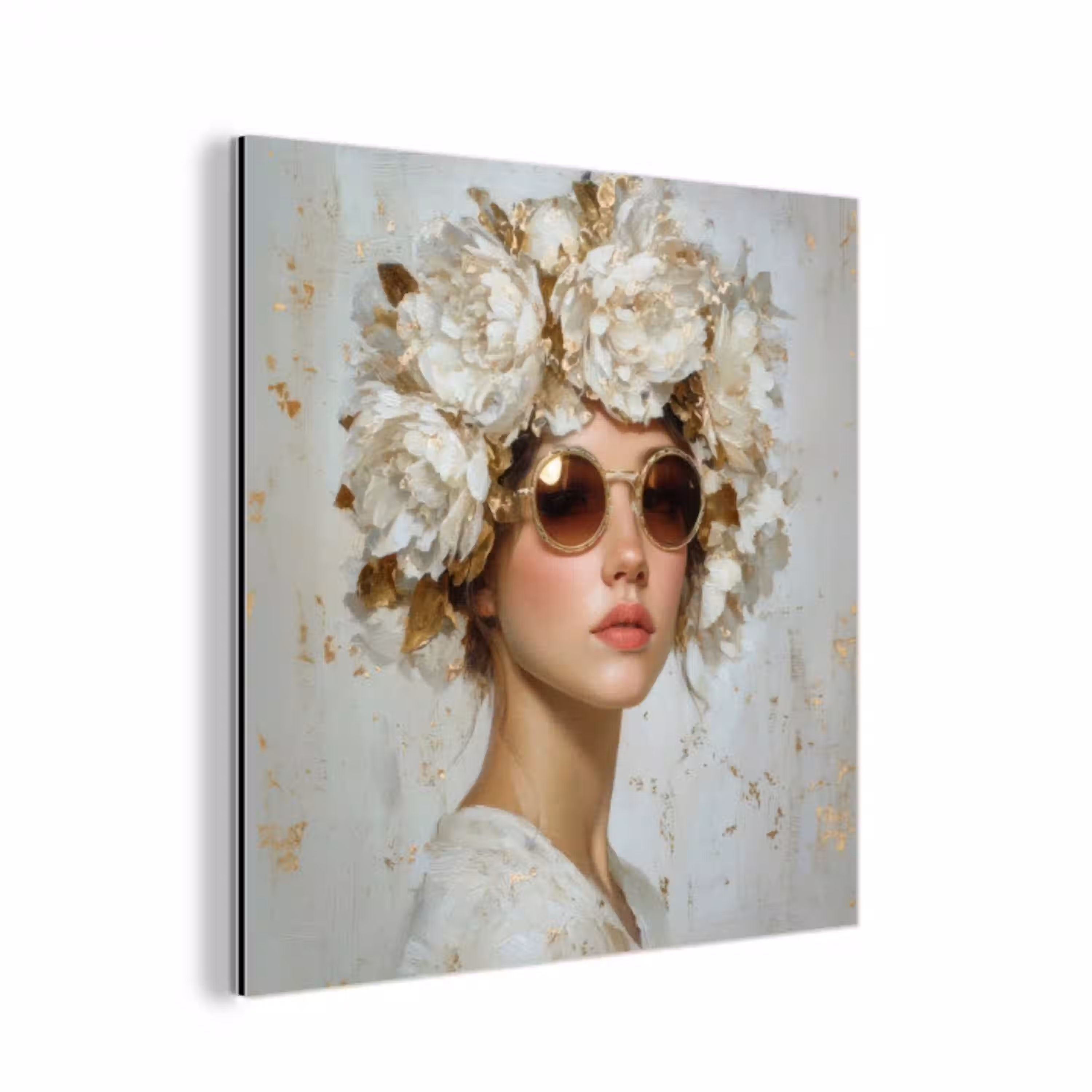 Schilderij - Vrouw - Zonnebril - Bloemenkrans aluminium wit klein -3d