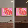 Grapefruit - Geschilderd - Roze - Strepen Light Box met batterij (Wandlamp) middel -sfeer3