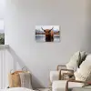 Schotse hooglander - Bruin - Water Tuinposter op houten frame 2 cm dik klein -sfeer1