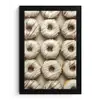 Donuts - Chocolade - Wit - Beige fotolijst zwart zonder passe partout klein -3d