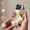 Retro - Geometrische lagen - Aardetinten Telefoonhoesje iPhone 17 Pro klein -sfeer3_NL