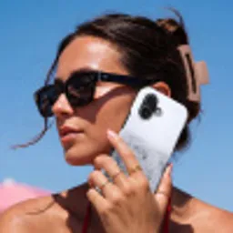 Bos - Sneeuw - Winter - Natuur - Wit Toughcase MagSafe Apple iPhone 17 klein -Sfeer2V