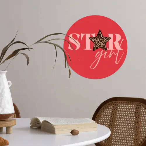 Star girl - Rood - Panter - Ster Wandcirkel behangsticker klein -sfeer3