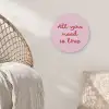 Tekst - Roze - Love - Hart Akoestische PET Vilt - Rond klein -sfeer4