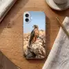 Valk - Vogel - Rots - Macht Apple iPhone 16 Plus klein -sfeer1