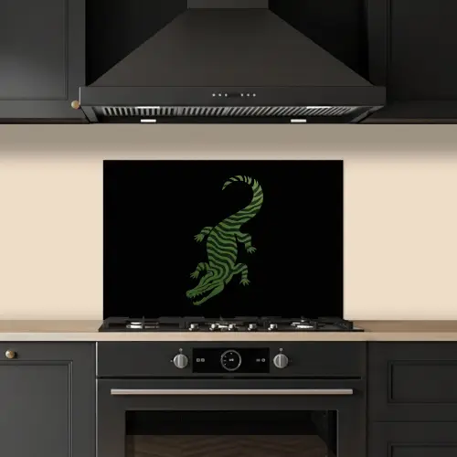Krokodil - Groen - Tijgerachtig - Strepen keuken achterwand spatscherm klein -sfeer1