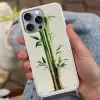 Bamboestengels - Sierlijk - Groen Hoesje iPhone 16 Pro Max met koord klein -sfeer3