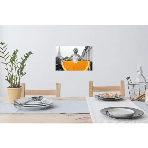 Sinaasappel - Eiffeltoren - Vrouw Muursticker klein -eettafel