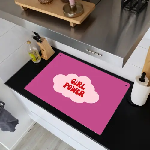 Girl power - Wolk - Roze Inductie beschemer met haakjes klein -sfeer1
