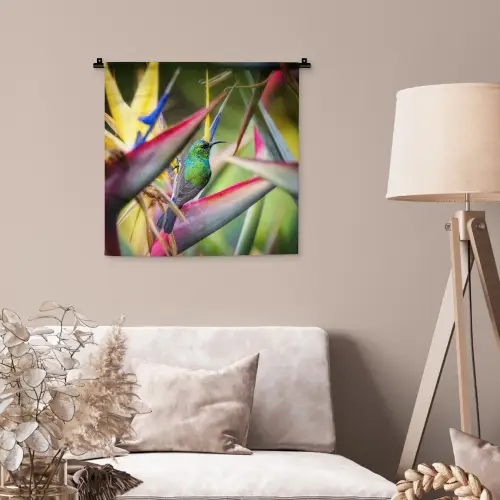 Kleurrijke vogel tussen allemaal kleurrijke platen Wandkleed katoen klein -sfeer4