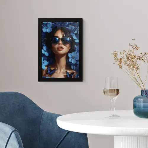 Vrouw - Blauw - Bloemen - Vlinders - Natuur fotolijst zwart zonder passe partout klein -sfeer4
