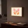 Oranje - Vlinder - Minimalistisch Light Box met batterij (Wandlamp) middel -sfeer1