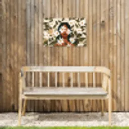 Illustratie - Vrouw - Madeliefjes - Wit Tuinposter op houten frame 2 cm dik klein -sfeer4