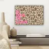 Tekst - Be cool or leave - Roze - Giraffenprint canvas 2cm klein -sfeer6