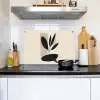 Plant - Beige - Japandi Inductie beschemer met haakjes klein -sfeer2