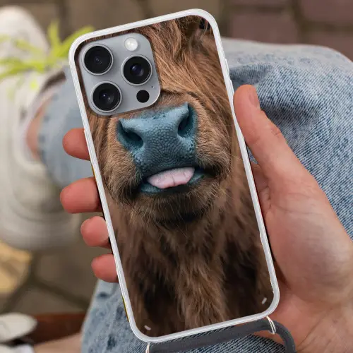 Schotse hooglander - Neus - Bruin Hoesje iPhone 16 Pro Max met koord klein -sfeer3