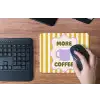 More coffee - Geel - Paars - Strepen - Mok muismat rubber klein -toetsenbord