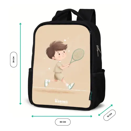 Jongen speelt tennis op zandkleurige achtergrond Rugzak - Zwart middel -productfoto_formaten