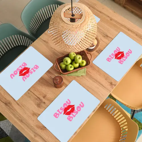 Lippen - Bisou - Blauw Placemat vinyl groot -zzsfeer5_Kitchenyeah-website