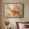 Close up - Oranje - Iris Textielframe zwart klein -sfeer1