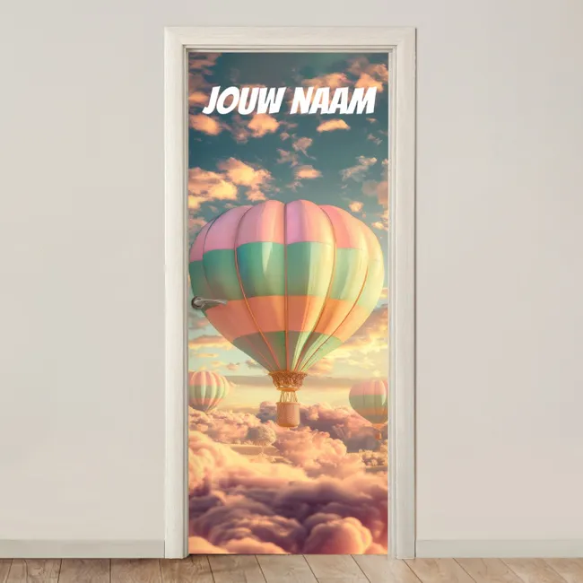 Deursticker met naam - Luchtballon - Wolken - Pastel