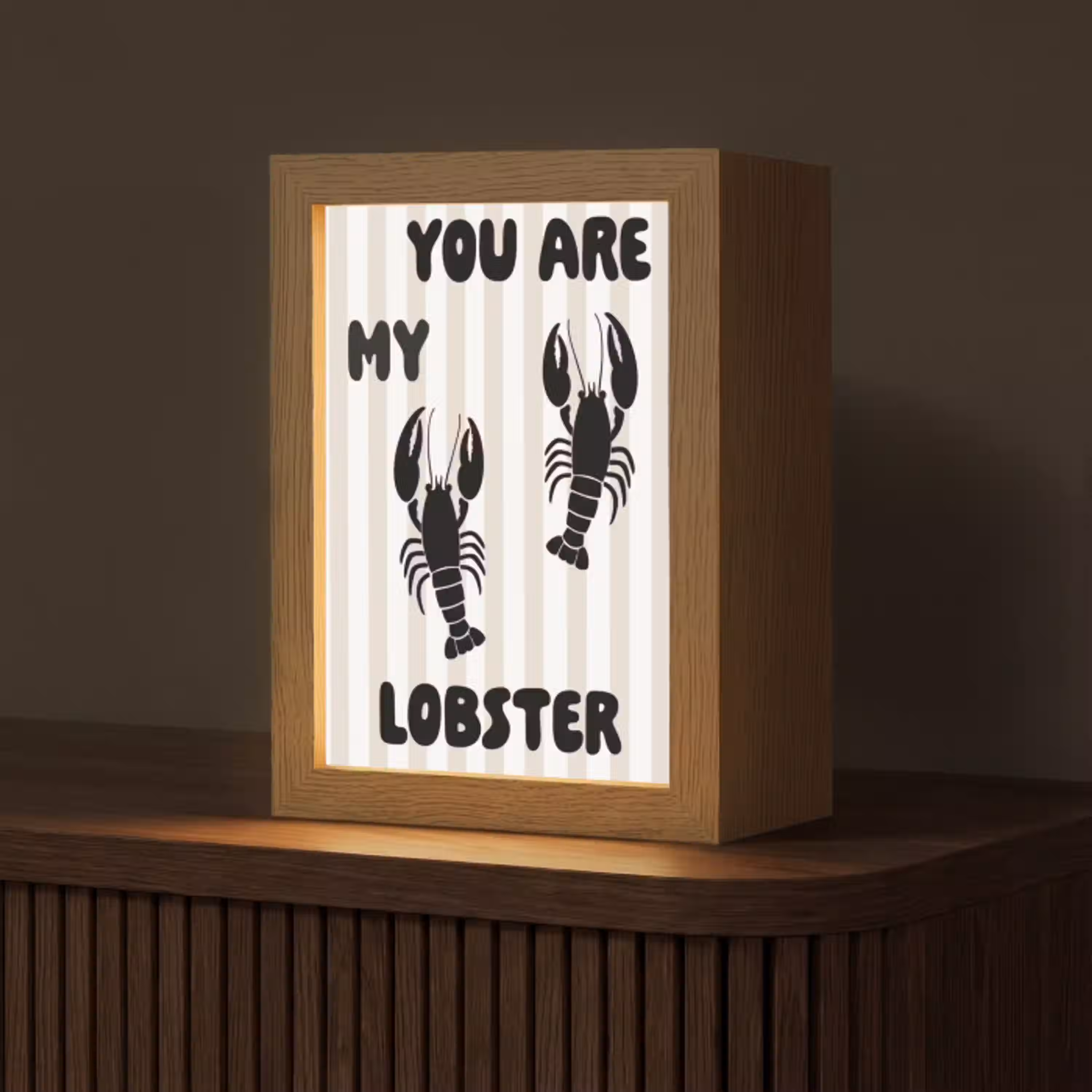 Lobster - Beige - Minimalistisch Light Box met kabel (Tafellamp) klein -z3d_website