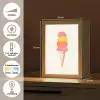 Schepijs - Hoorntje - Illustratie - Minimalistisch Light Box met kabel (Tafellamp) klein -USP_NL