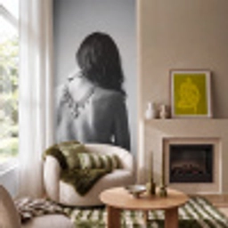 Vrouw - Ketting - Fashion - Zwart - Wit Behang Vlies klein -sfeer2