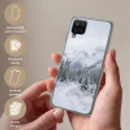 Weg - Bergen - Sneeuw - Naaldbos - Avontuurlijk Telefoonhoesje Samsung Galaxy A12 klein -sfeer3_NL