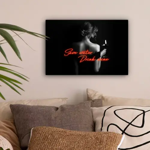 Wijn - Vrouw - Neon - Quote canvas 2cm klein -sfeer1