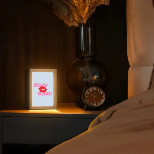 Lippen - Bisou - Blauw Light Box met kabel (Tafellamp) klein -sfeer1