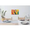 Vrouw - Verfstrepen - Gekleurd Muursticker klein -eettafel