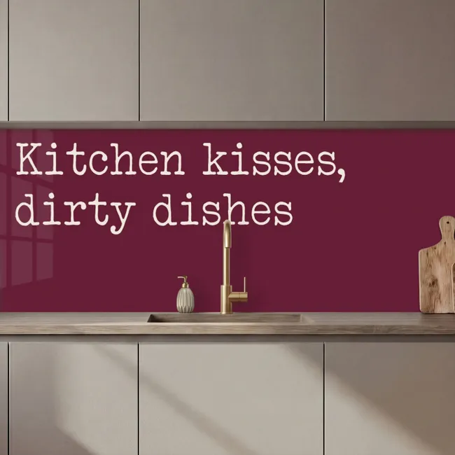 Keuken achterwand - Kitchen kisses, dirty dishes