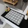 Borden - Bloemen - Blauw - Wit Inductie beschemer met haakjes klein 777 -sfeer1