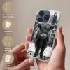 Schotse hooglander - Zwart - Wit - Sneeuwvlokken Telefoonhoesje iPhone 17 Pro klein -sfeer3_NL
