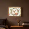 Kerstkrans - Hert - Hulst - Rood Light Box met batterij (Wandlamp) middel -sfeer4