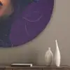 Vrouw - Paars - Druiven Akoestische PET Vilt - Rond klein -sfeer5_closeup