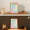 Tie Dye - Pasteltinten - Roze Light Box met kabel (Kinderlampje) klein -sfeer3_kind