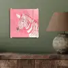Zebra - Pink - Verf plexiglas 5mm klein -sfeer3