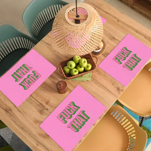 Tekst - Bold - Roze Placemat vinyl groot -zzsfeer5_Kitchenyeah-website