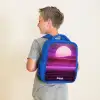 Rasterlandschap met zon Kinderrugzak - Blauw middel -sfeer2