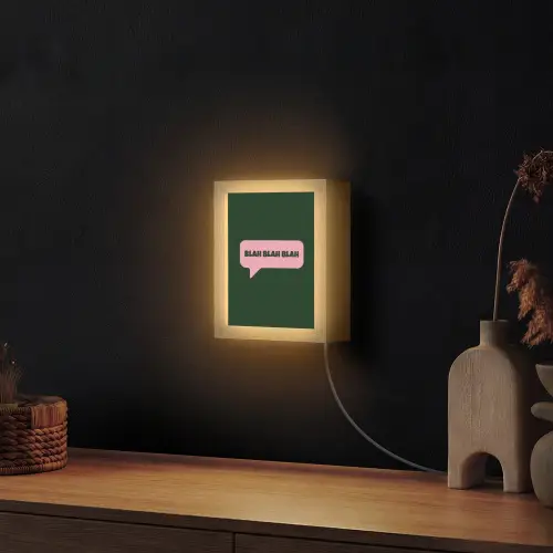 Tekstwolk - BLAH BLAH BLAH - Roze Light Box met kabel (Wandlamp) klein -sfeer1