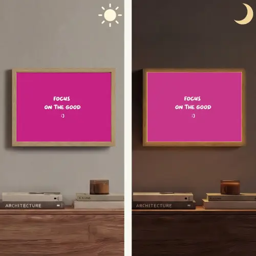 Focus - Smiley - Roze Light Box met batterij (Wandlamp) middel -sfeer3
