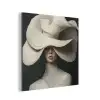 Modern - Vrouw - Hoed aluminium wit klein -3d