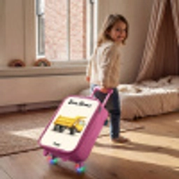 Kiepwagen - Getekend - Geel Kinderkoffer - Roze klein -sfeer1