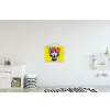 Vrouw - Koptelefoon - Geel textielposter latten blank klein -kinderkamer