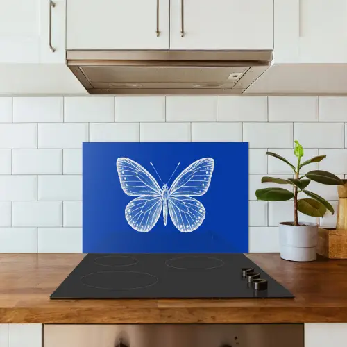 Vlinder - Wit - Getekend - Stippen keuken achterwand spatscherm klein -sfeer2