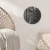 Wijnfles - Glas - Handen - Raam Akoestische PET Vilt - Rond klein -sfeer4