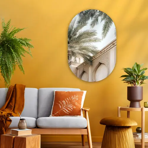 Gebouw - Palmbomen - Beige - Zon Wandcirkel Ovaal Glas middel -sfeer4